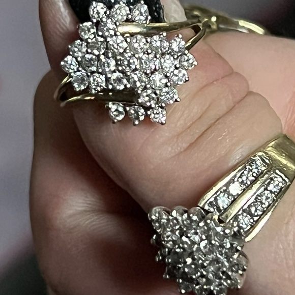 10k yellow gold natural diamond ring - Picture 9 of 14